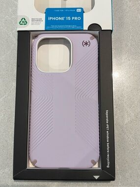 Speck Presidio2 Pro ClickLock MagSafe iPhone 15 Pro Case Lavender Purple